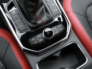 2021款1.2T 手动豪华型 中控区