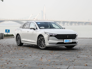 2021款1.5T 自动驭享型 整体外观