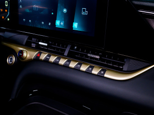 20211.5T ţİ A п؅^