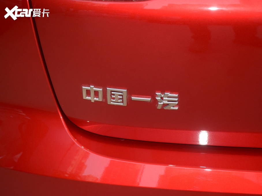 2021vB70 2.0T ԄS