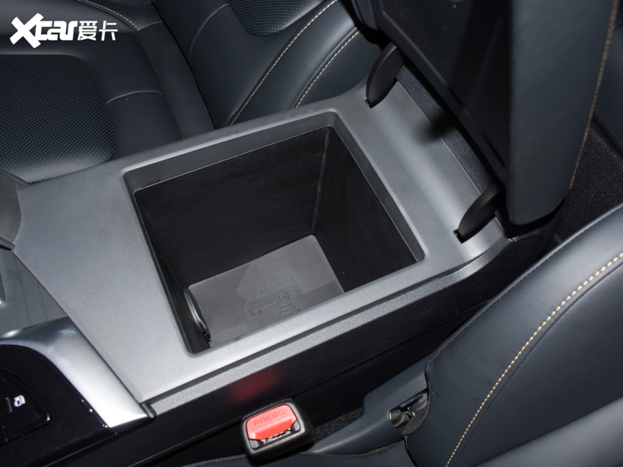 2021vB70 2.0T ԄS