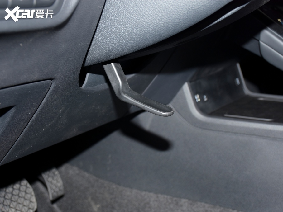 2021vB70 2.0T ԄS