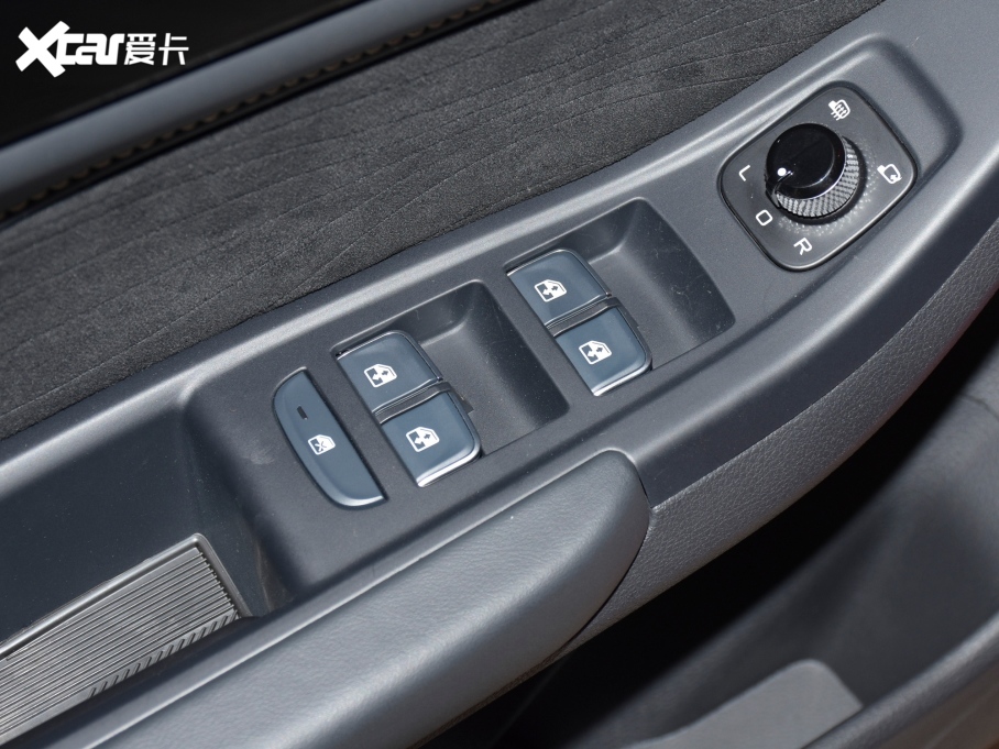 2021vB70 2.0T ԄS