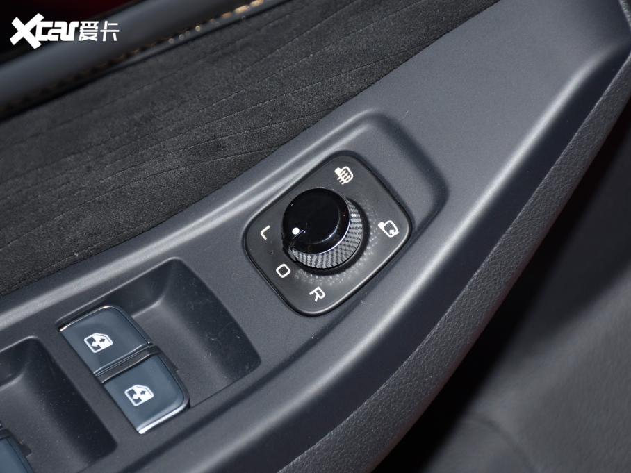 2021vB70 2.0T ԄS