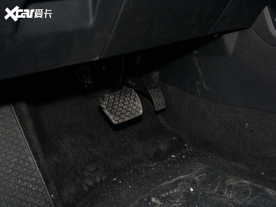 2022vB70 2.0T ԄS