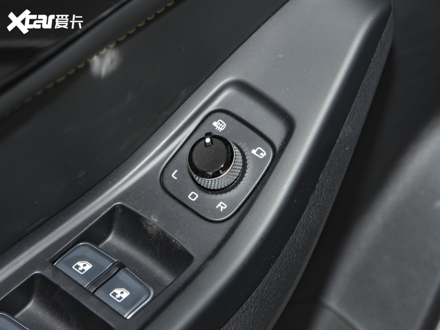 2022vB70 1.5T ԄӘ