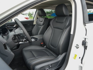 2022款2.0T 自动驭享型 主驾驶座椅