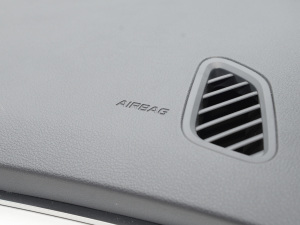 2022а 100kW 419km п؅^