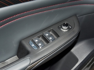 20221.5T ԄӳS {܇ƅ^	