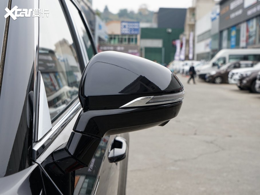 2023vT99 2.0T Ԅͣ8AT