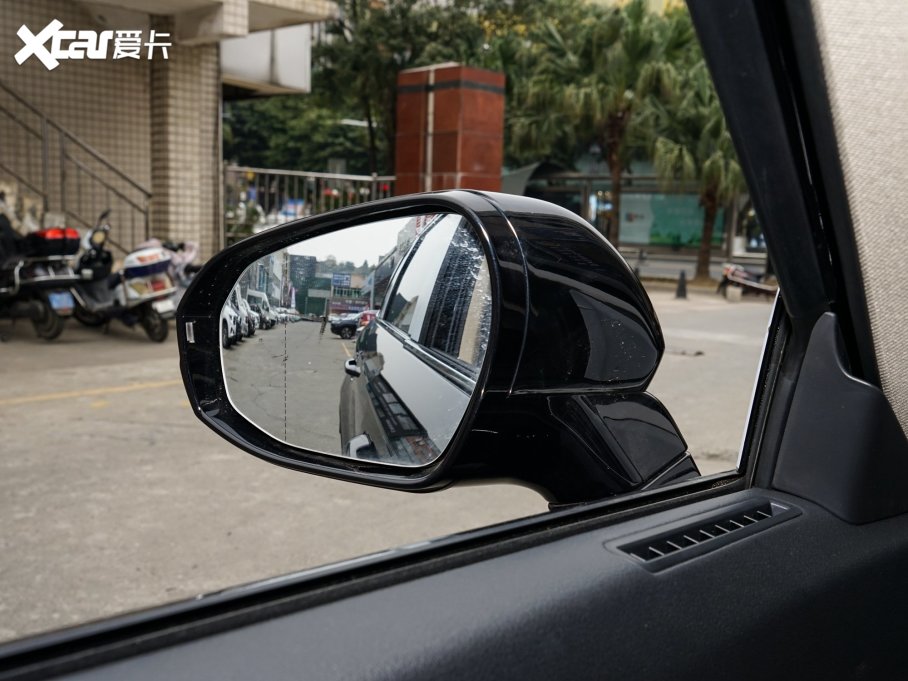 2023vT99 2.0T Ԅ(dng)ͣ8AT