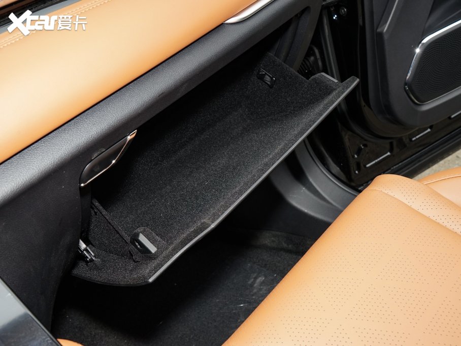 2023vT99 2.0T Ԅͣ8AT