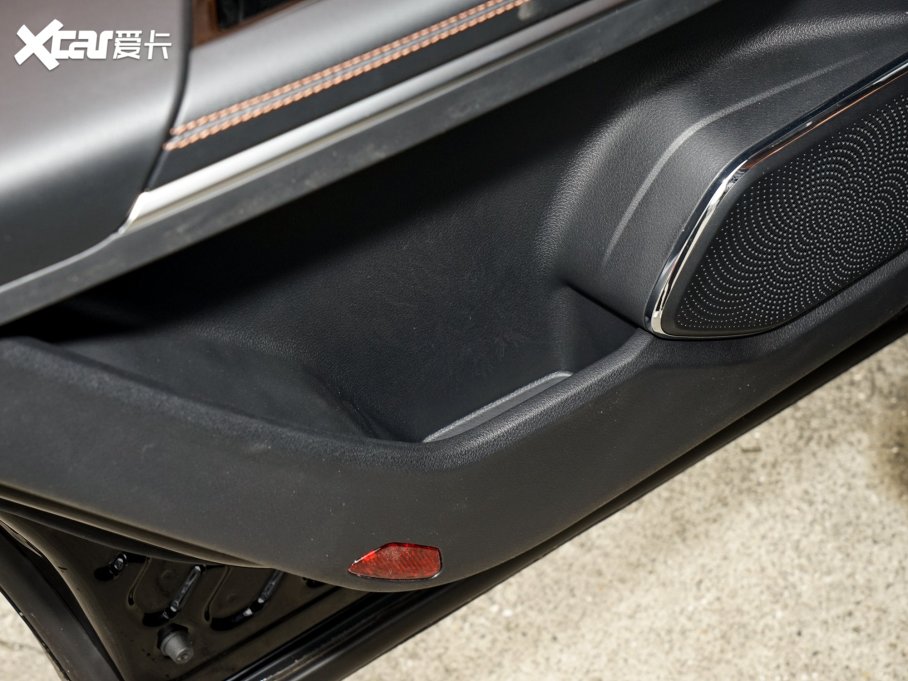 2023vT99 2.0T Ԅͣ8AT