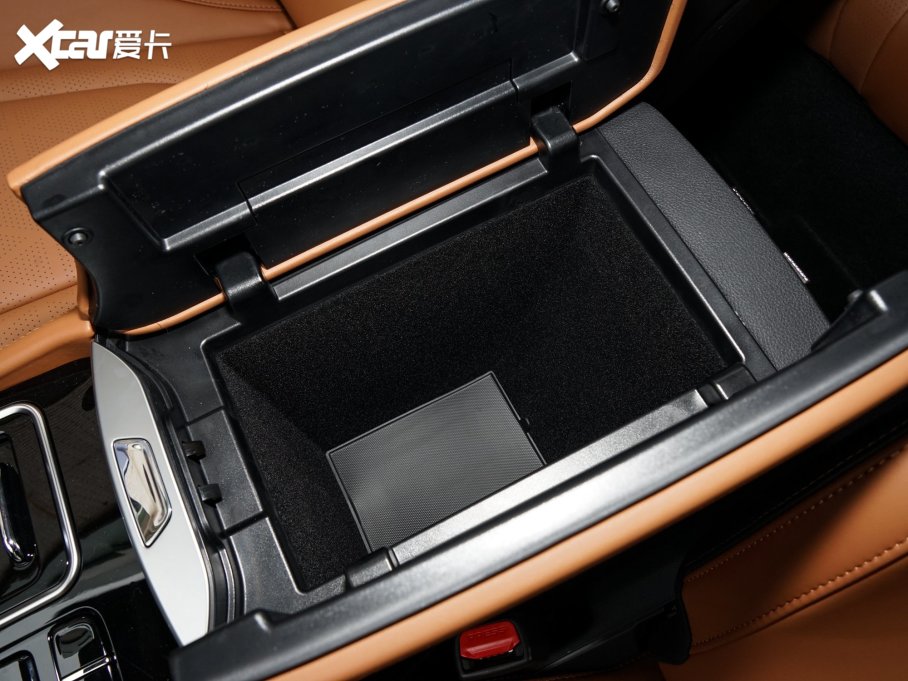 2023vT99 2.0T Ԅͣ8AT