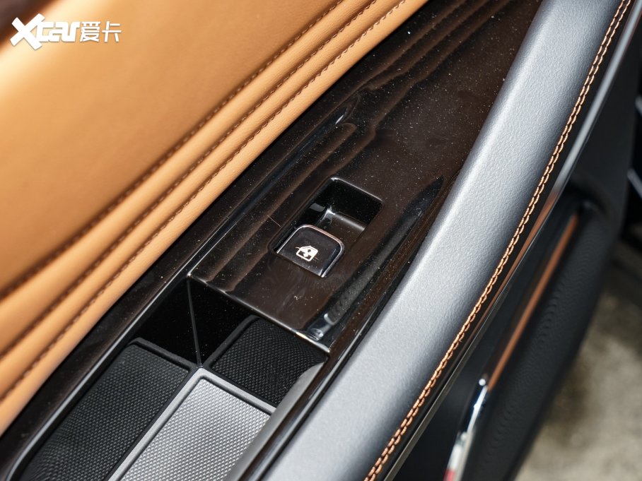 2023vT99 2.0T Ԅ(dng)ͣ8AT