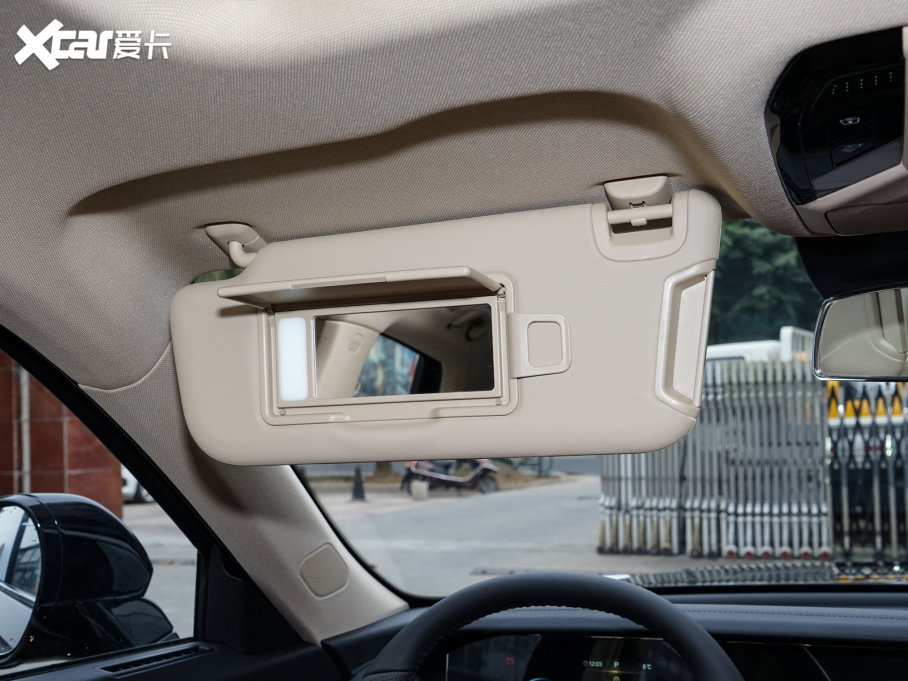 2023vT99 2.0T Ԅ(dng)ͣ8AT