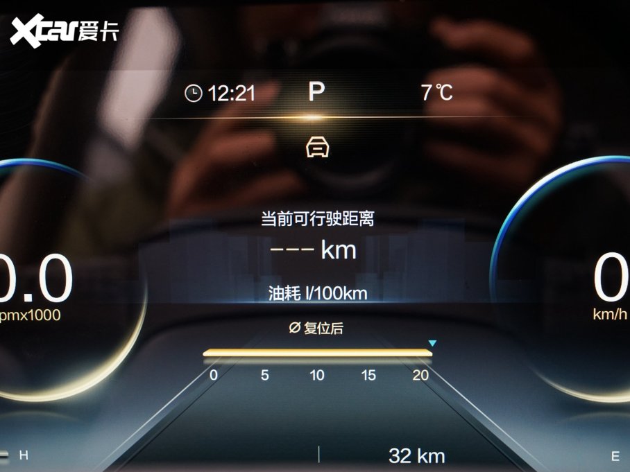 2023vT99 2.0T Ԅͣ8AT