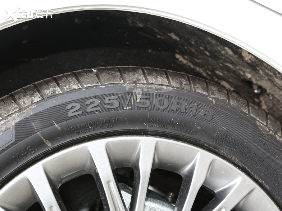 2023vB70  1.5T ԄӐ70o