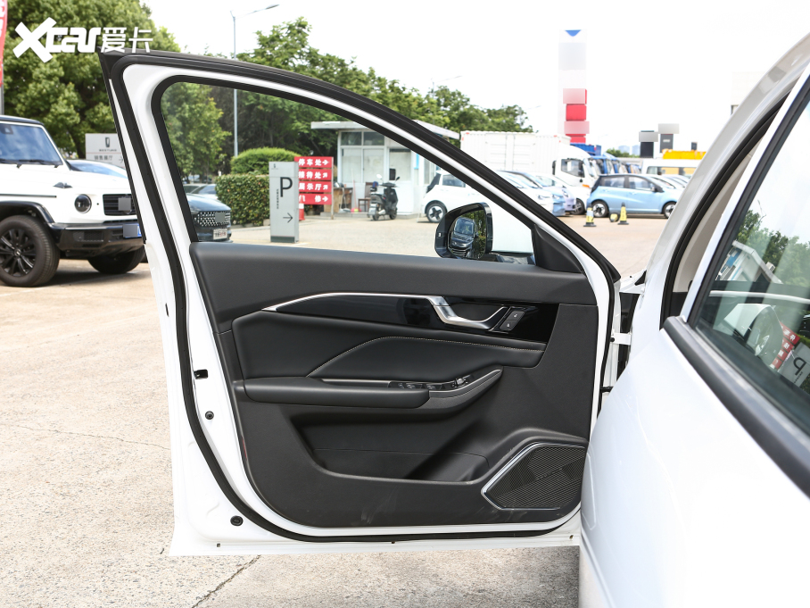 2023vB70  1.5T ԄӐ70o