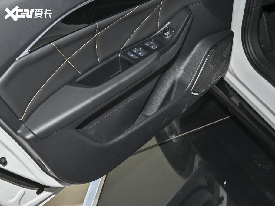 2023vB70S 1.5T ȫl(wi)ʿ