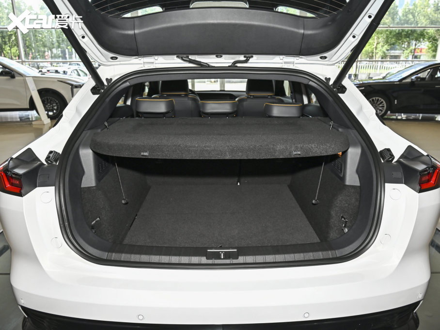 2023vB70S 1.5T ȫlʿ