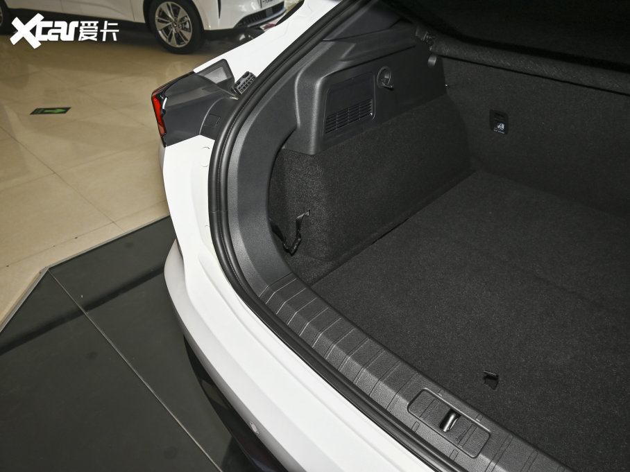 2023vB70S 1.5T ȫlʿ