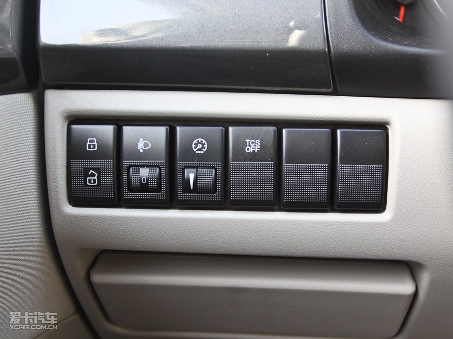 2010vB70 2.0L Ԅӕrа