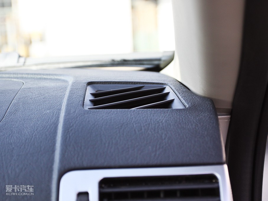 2010��vB70 2.0L �Ԅӕr�а�