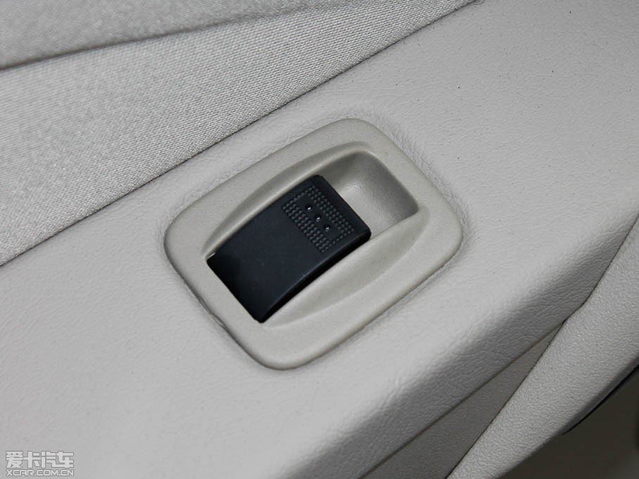 2011vB70 2.0L Ԅӕrа