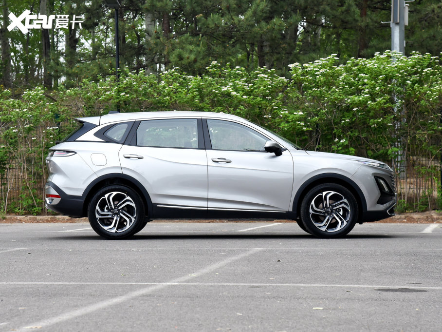 2023vT90 2.0T ԄŞ