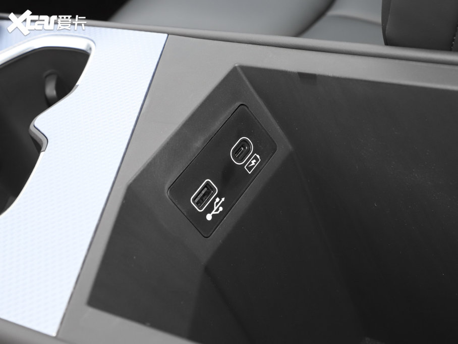 2023vT90 1.5T DCT ԄF