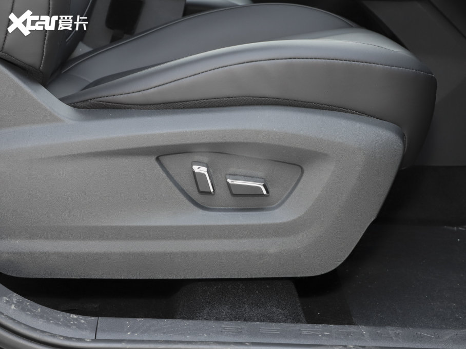 2023vT90 1.5T DCT ԄF