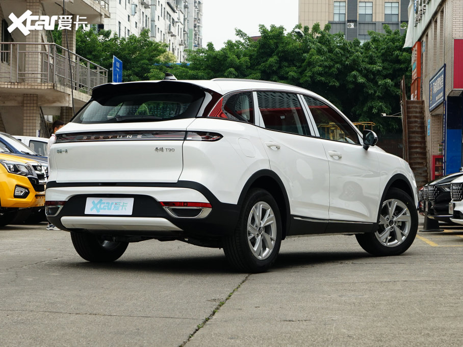 2023vT90 1.5T DCT ԄӺA