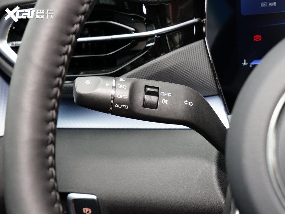 2023vT90 1.5T DCT ԄӺA