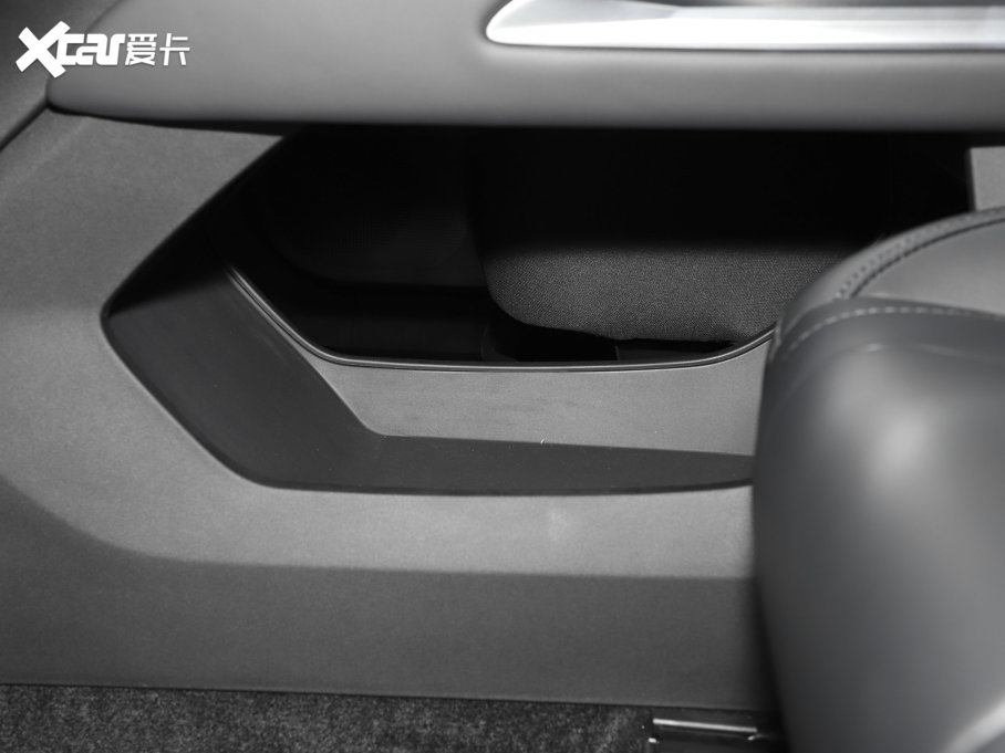 2023vT90 1.5T DCT Ԅm