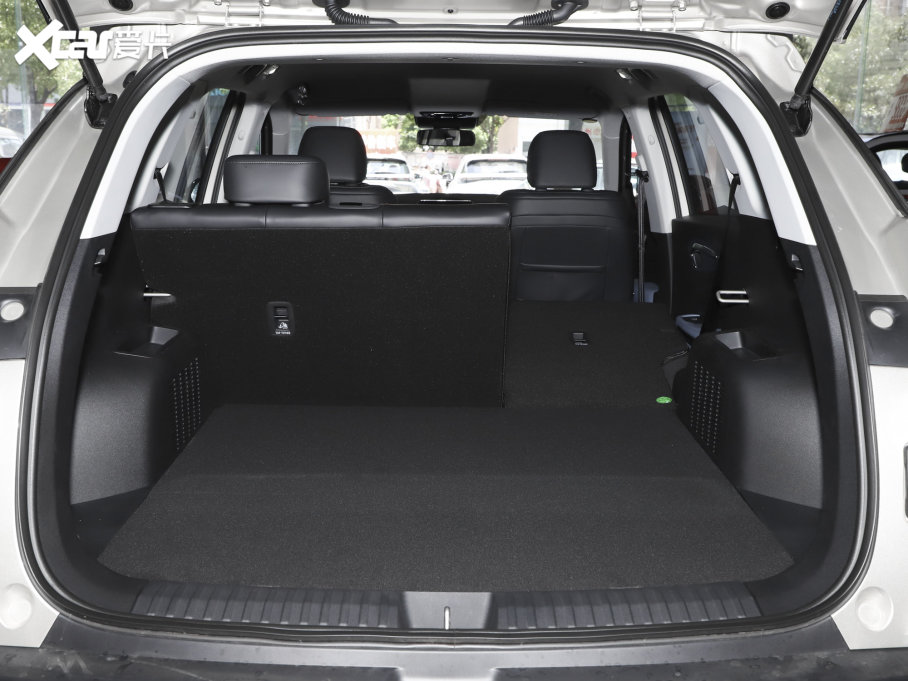 2023vT90 1.5T DCT Ԅm