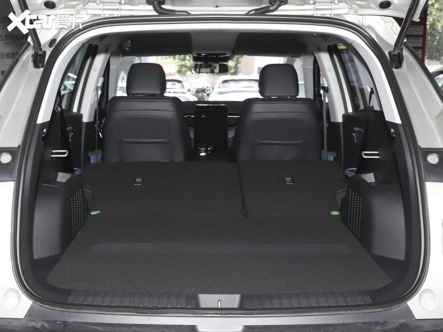 2023vT90 1.5T DCT Ԅm