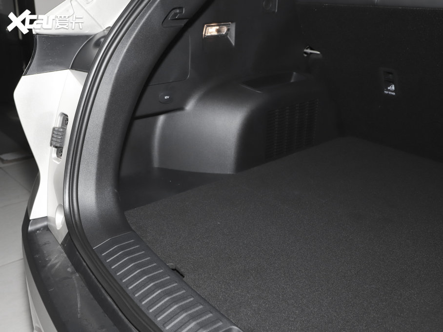 2023vT90 1.5T DCT Ԅm