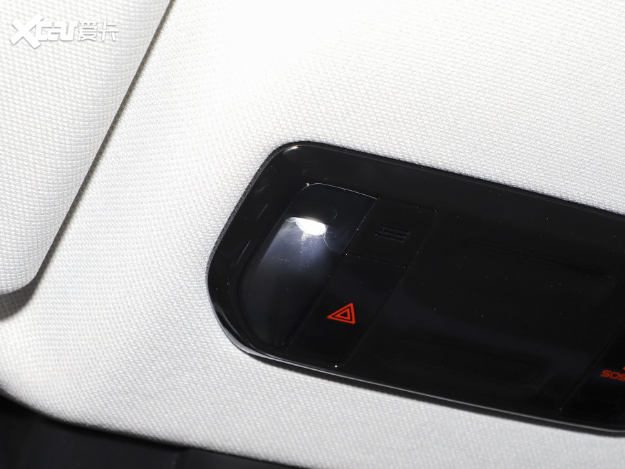 2023vT90 1.5T DCT Ԅm