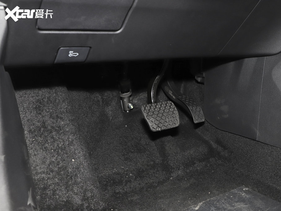 2023vT90 1.5T DCT Ԅ(dng)m