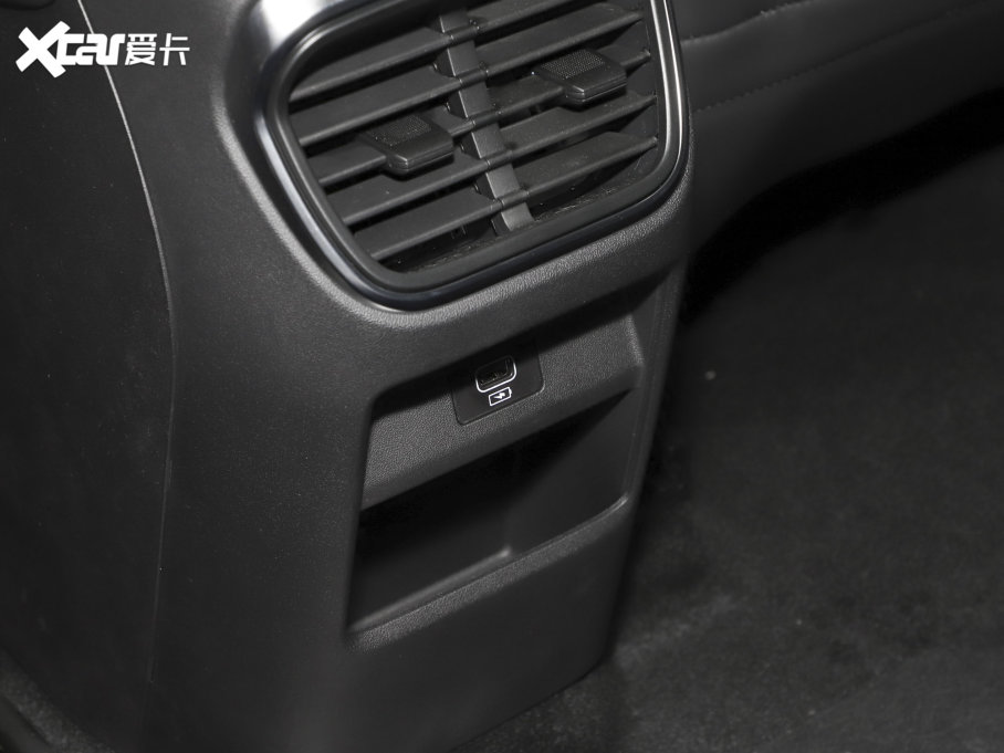 2023vT90 1.5T DCT Ԅm