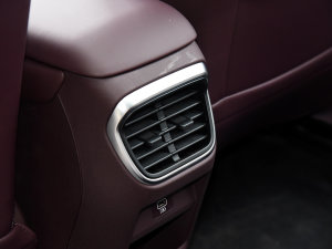 20232.0T Ԅ(dng)Ş п؅^(q)