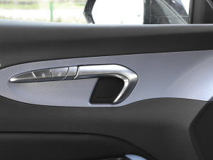 20231.5T DCT ԄF п؅^