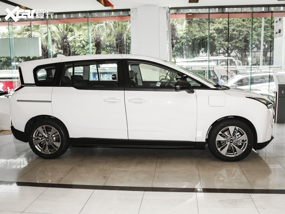 2023vNAT PRO а 425km