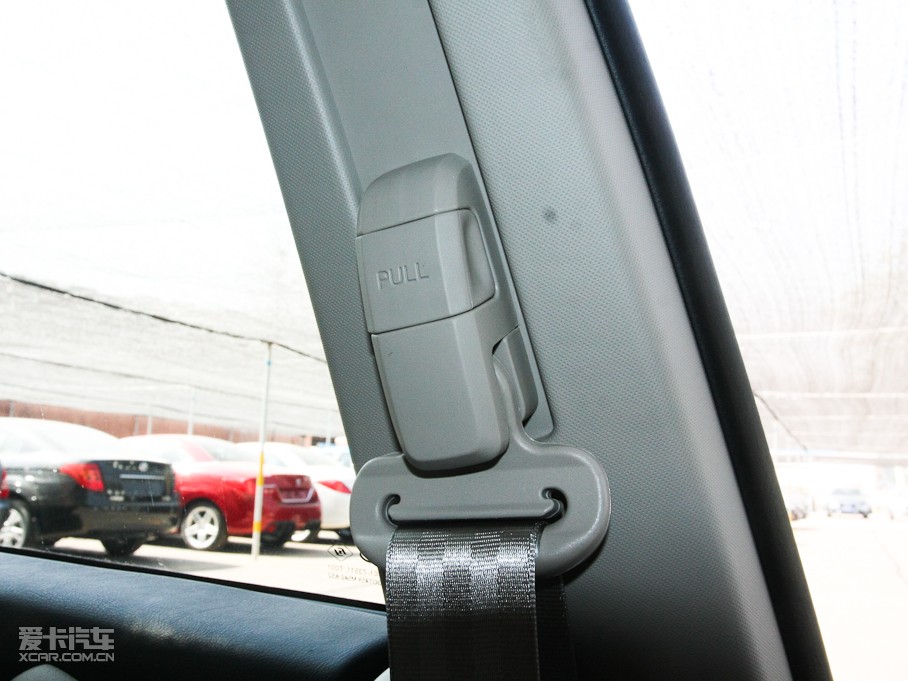 2011vB70 2.3L Ԅb