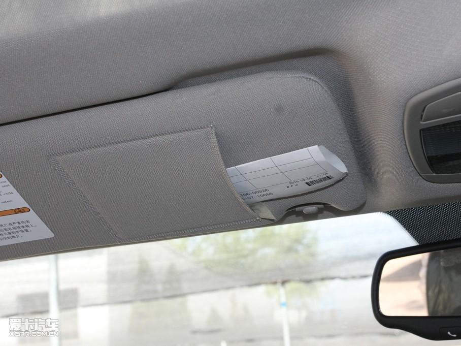 2011vB70 2.3L Ԅb