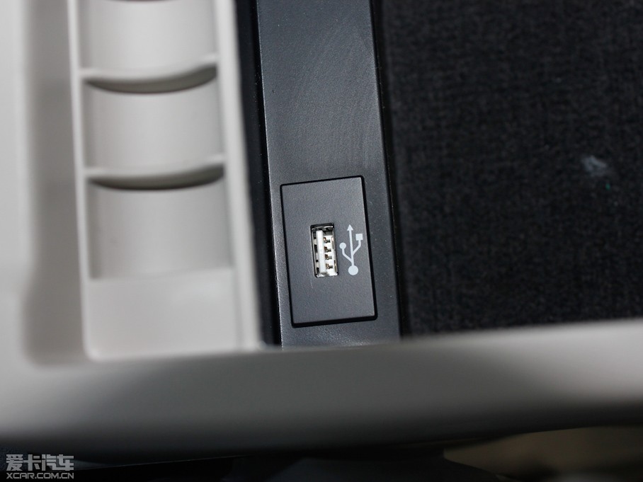 2011vB70 2.0L քӾӢ