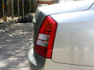 2011款2.3L 自动特装版 细节外观