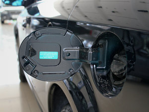 2011款2.0L 自动智领版 油箱盖