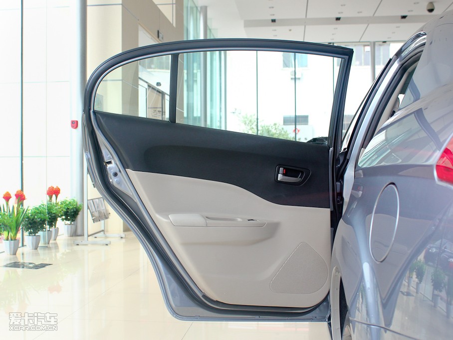 2011vB50 1.6L Ԅ촰